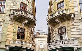 Apart hotel на Франка by Willox
